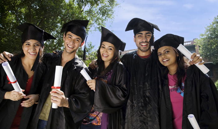 Scholarships in Canada For International Students